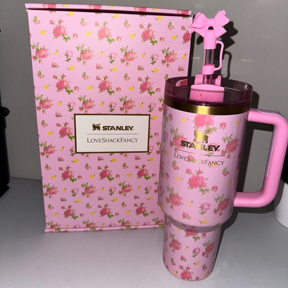 Stanley 40oz Tumbler x Love Shack Fancy 'Ibiza
Sunset